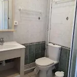 Beau Duplex Lumineux Avec Apercu דירה