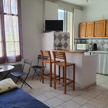 Beau Duplex Lumineux Avec Apercu Antibes